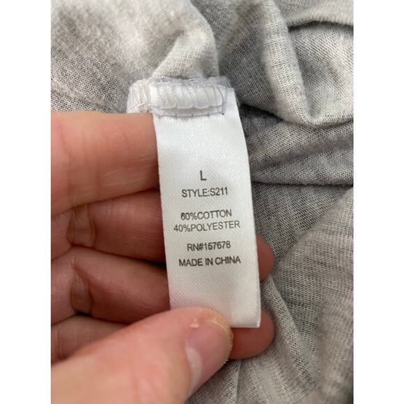 Reflex Women's Size L Lot of 2 Gray Pink Short Sleeve Camouflage T-Shirt - Picture 6 of 6